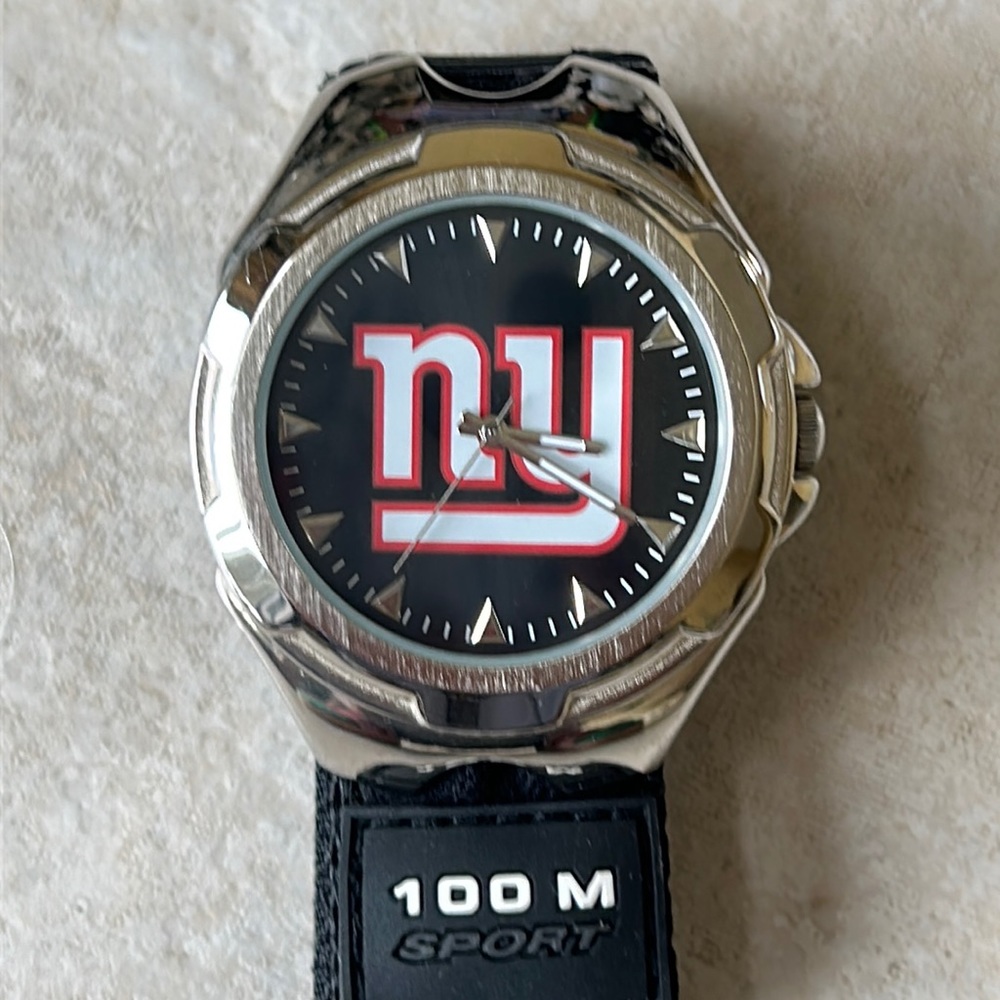 Game time sport watch men battery water resistant. NY giants